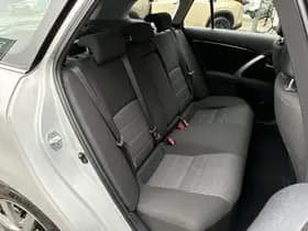 Toyota Avensis thumbnail 31