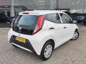 Toyota Aygo thumbnail 4