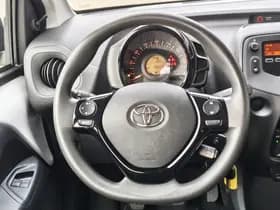Toyota Aygo thumbnail 9