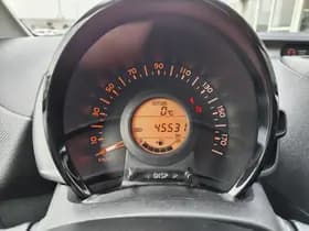 Toyota Aygo thumbnail 10