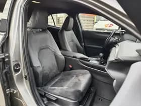 Lexus UX thumbnail 29