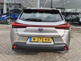 Lexus UX thumbnail 7