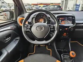 Toyota Aygo thumbnail 8