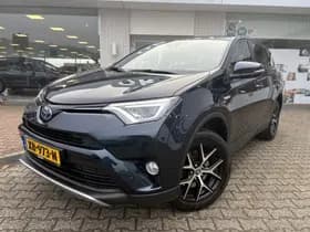 Toyota RAV4 thumbnail 2
