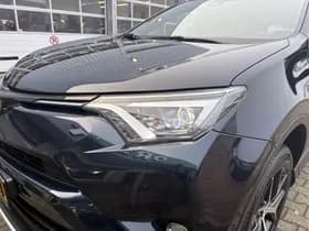 Toyota RAV4 thumbnail 39