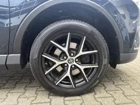 Toyota RAV4 thumbnail 41