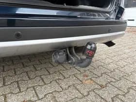 Toyota RAV4 thumbnail 8
