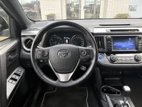 Toyota RAV4 thumbnail 9