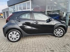 Toyota Aygo thumbnail 5