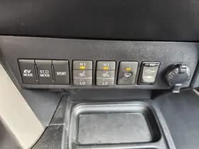 Toyota RAV4 thumbnail 20