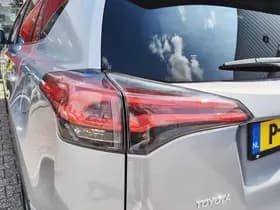 Toyota RAV4 thumbnail 34