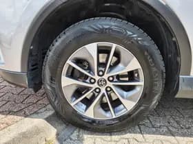 Toyota RAV4 thumbnail 37