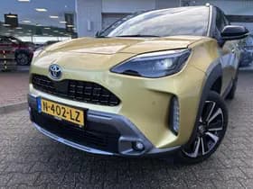 Toyota Yaris Cross thumbnail 2