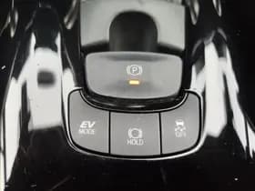 Toyota C-HR thumbnail 23