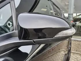 Toyota C-HR thumbnail 37