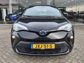 Toyota C-HR thumbnail 6