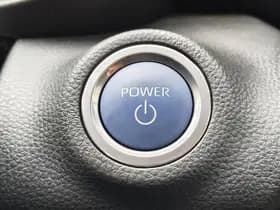 Toyota Yaris thumbnail 22