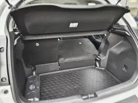 Toyota Yaris thumbnail 30