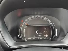 Toyota Aygo thumbnail 11