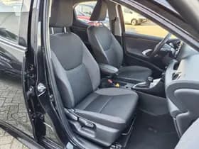 Toyota Yaris thumbnail 26
