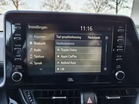 Toyota C-HR thumbnail 18