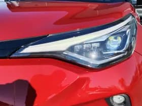 Toyota C-HR thumbnail 36