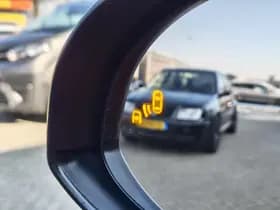 Toyota C-HR thumbnail 39