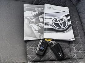 Toyota C-HR thumbnail 43