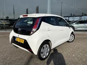 Toyota Aygo thumbnail 4