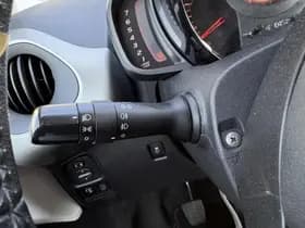Toyota Aygo thumbnail 10