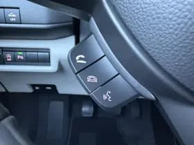 Suzuki Swift thumbnail 12