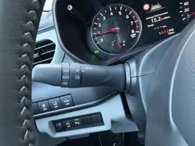 Suzuki Swift thumbnail 14