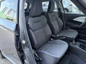 Suzuki Swift thumbnail 30