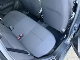 Suzuki Swift thumbnail 31