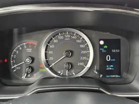 Toyota Corolla thumbnail 11