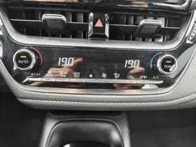 Toyota Corolla thumbnail 20
