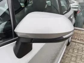 Toyota Corolla thumbnail 34