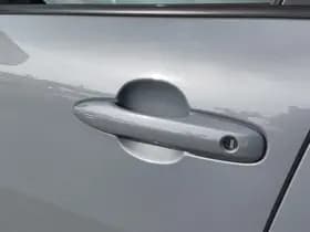 Toyota Corolla thumbnail 40