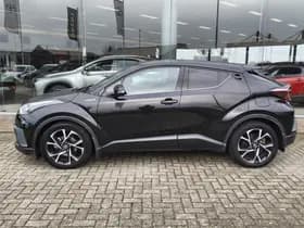 Toyota C-HR thumbnail 3