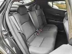 Toyota C-HR thumbnail 34