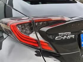 Toyota C-HR thumbnail 38
