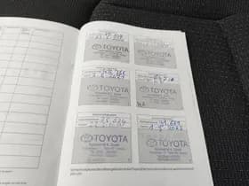 Toyota C-HR thumbnail 43