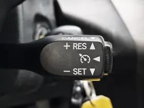 Toyota RAV4 thumbnail 14