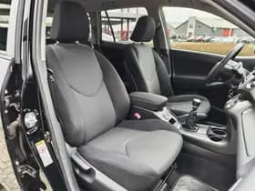 Toyota RAV4 thumbnail 25