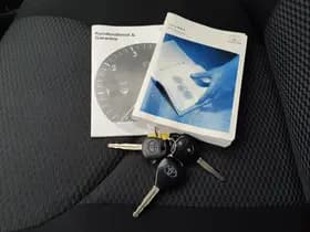 Toyota RAV4 thumbnail 37