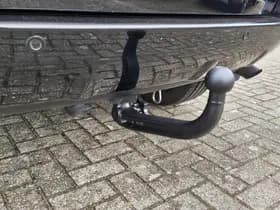 Toyota RAV4 thumbnail 8
