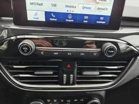 Ford Kuga thumbnail 22