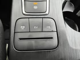 Ford Kuga thumbnail 26