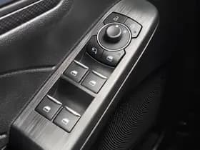 Ford Kuga thumbnail 27