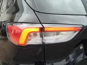 Ford Kuga thumbnail 39